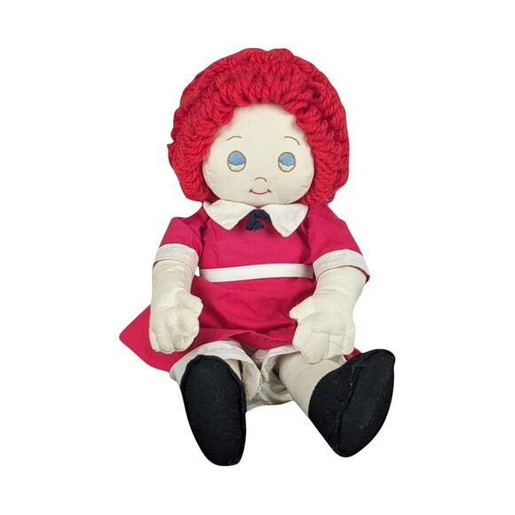 Vintage Little Orphan Annie Plush Doll: 17 Inch Collectible Rag Doll - Picture 3 of 7